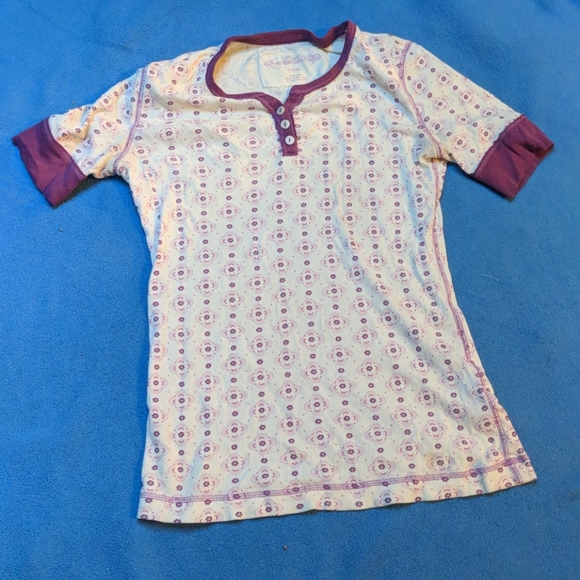 Girls t-shirt 💙 - Picture 2 of 4